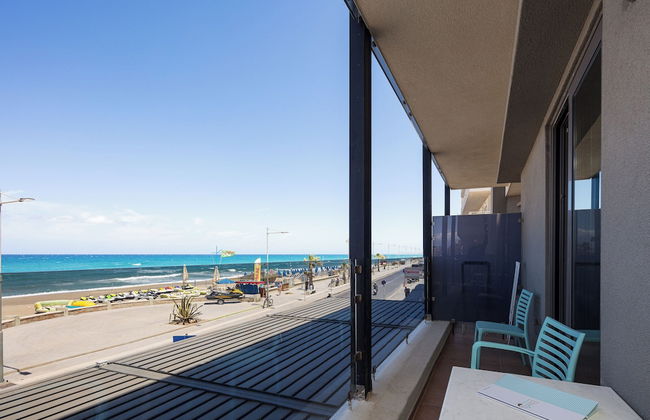 Steris Elegant Beach Hotel - Foto 65