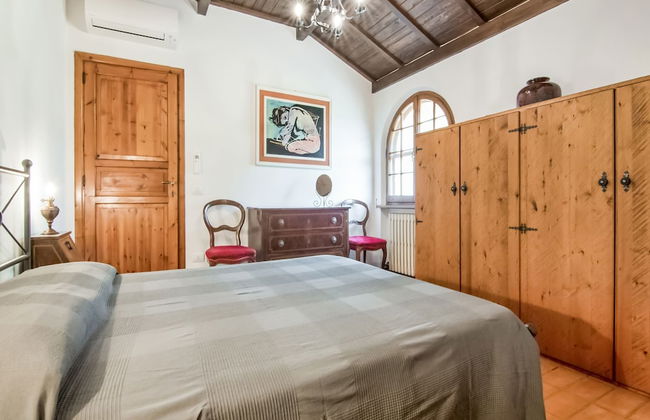 Holiday Home in Fano With Garden - Photo 9