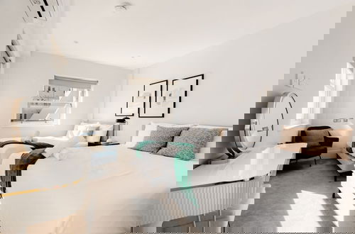 Foto 35 - 2 Queensberry Place by Stayo