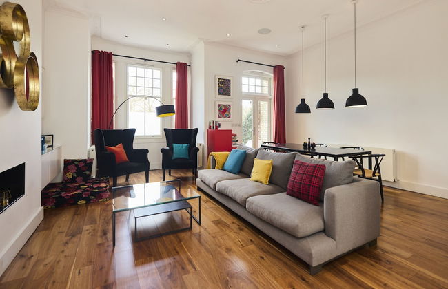 The Clapham Crib - Spacious 4bdr House With Patio - Foto 15