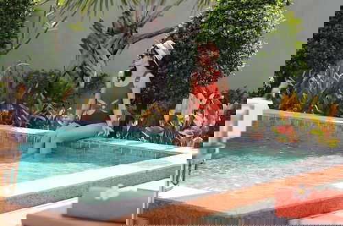 Foto 48 - Wonderland Suites and Resort
