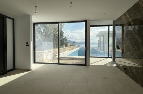 Foto 23 - 5-bedroom Superior Villa, Sea View & Swimming Pool