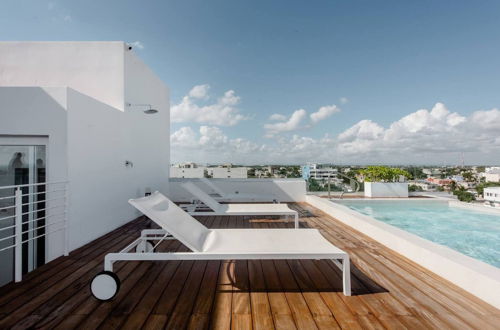 Photo 11 - Great Located Modern Studio+sea View Rooftop Pool