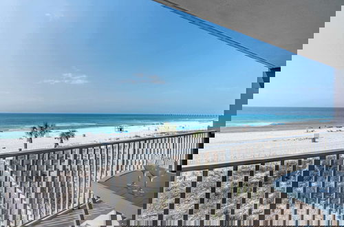 Foto 37 - Beachfront Days Ocean View Condo Bliss