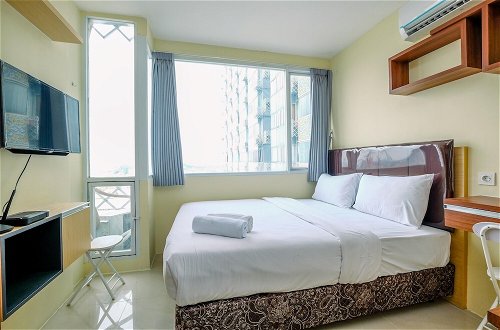 Photo 1 - Cozy Studio Apartment At Saladdin Mansion