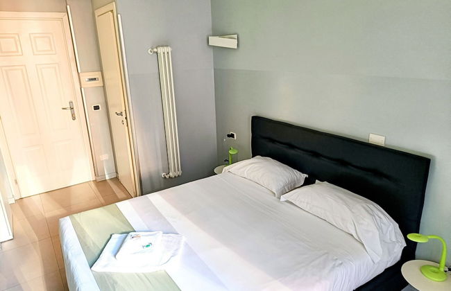 Manin Suites - Photo 16