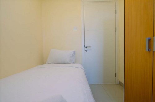 Photo 5 - Best Deal 2Br Apartment At Kebayoran Icon