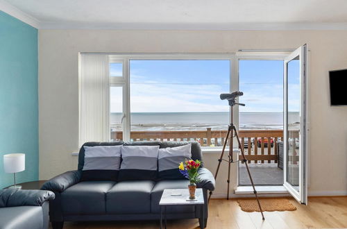 Photo 4 - Temple Bar Apartment - Sea Front Views