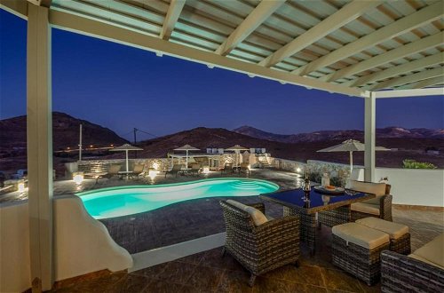 Foto 73 - Naxos Secret Paradise Villa With Private Pool