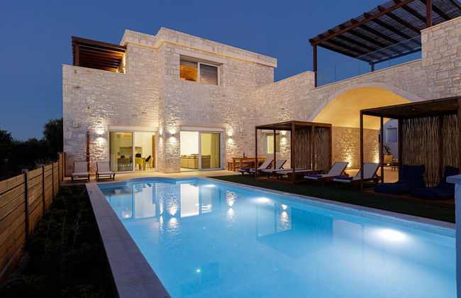 Mandana Villa - With Private Pool Jacuzzi - Photo 52
