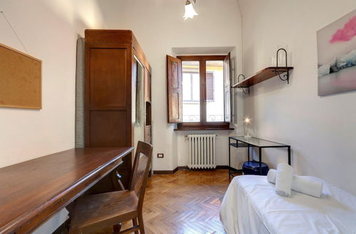 Foto 9 - Corno 7 in Firenze With 2 Bedrooms and 1 Bathrooms