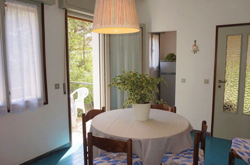 Foto 16 - Beautiful Three-room Apartment on the First Floor of a Villa With Garden