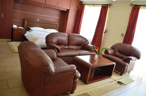 Photo 15 - Norfolk Towers Serviced Apartments