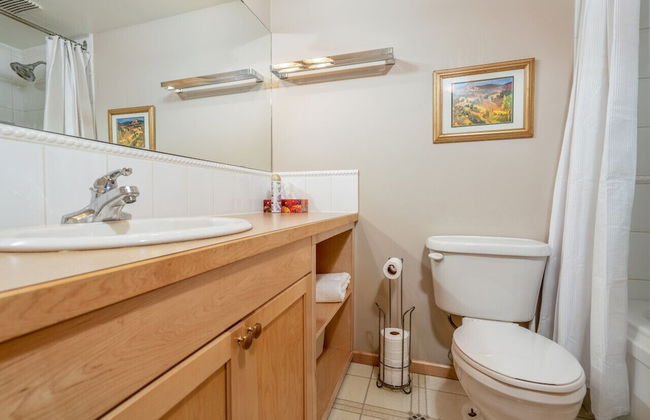 CENTRALLY Located 3-Br Home | TRUE Ski In/Out | FREE access to Pools & Hot Tubs - Foto 22