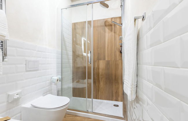 Gelsi Luxury Suites - Photo 36