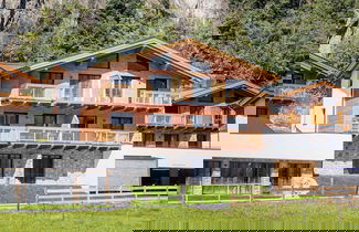 Foto 1 - Luxury Chalet With Private Sauna in Uttendorf