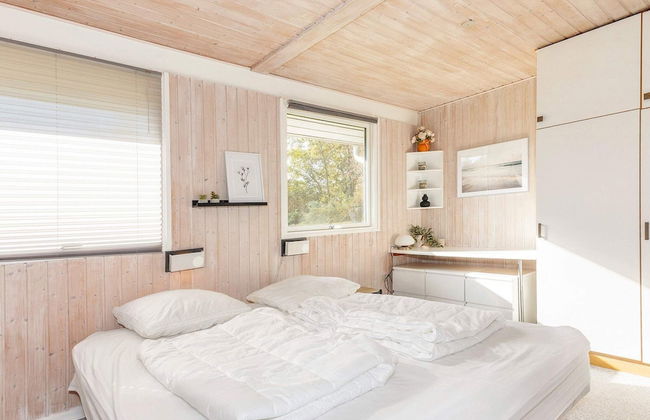 6 Person Holiday Home in Roslev - Photo 3