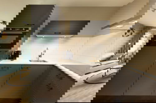 Foto 5 - Modern Apartment With Dishwasher, Beach 100m