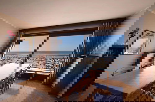 Foto 14 - Apartment on Belgian Coast With Sea View