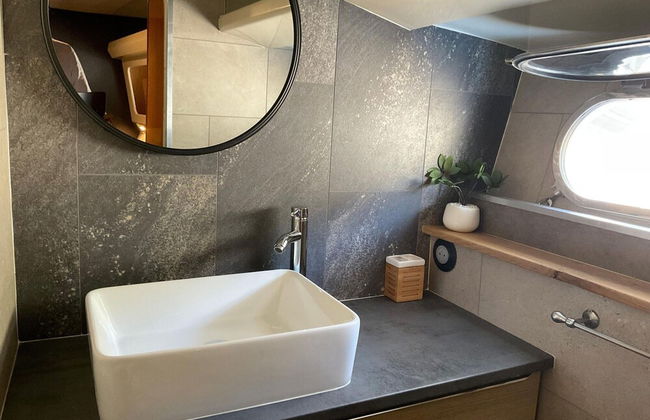 Luxury Yacht in La Rochelle With a Terrace - Foto 17