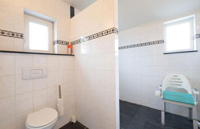 Comfortable Group Home With Large Garden - Foto 15