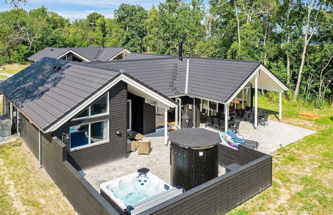 14 Person Holiday Home in Vaeggerlose - Foto 1