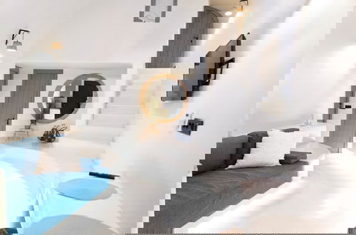 Foto 1 - Art and Sky