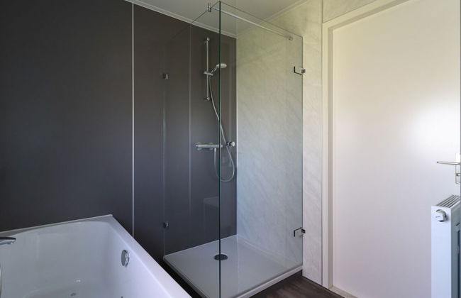 Nice Holiday Home With Bubble Bath - Foto 13