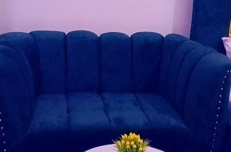 Foto 16 - Lux Suites Vee Studio Apartments Bamburi