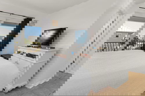 Foto 50 - Beachside Villas - Minutes to The Beach - Ground Floor - Pools & Tennis