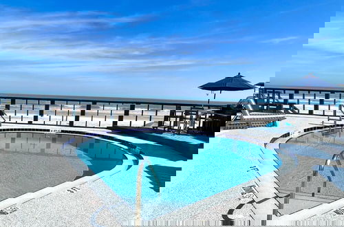 Foto 22 - Waters Edge - Ocean View at Symphony Beach Club