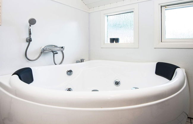 8 Person Holiday Home in Juelsminde - Foto 10