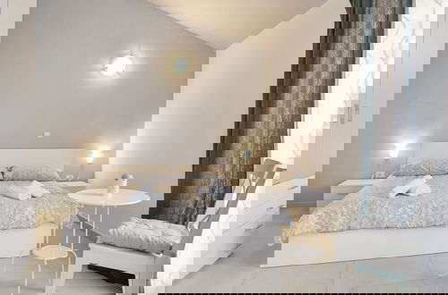 Foto 3 - Luxurious Villa with Sauna & Hot Tub in Žminj