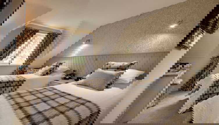 Foto 1 - Stone House Hotel
