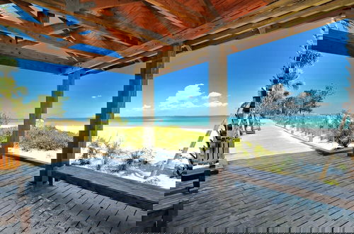 Foto 18 - Island Gem B 2 Bedroom Villa by RedAwning