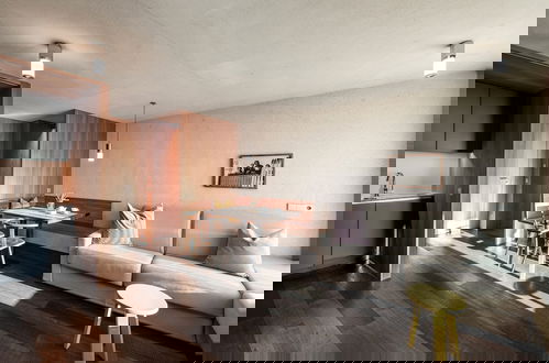 Foto 10 - La Paula Apartments & Suites