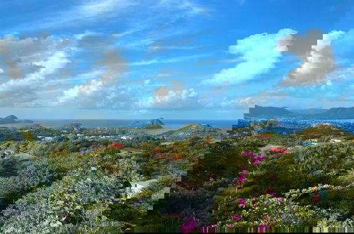 Foto 30 - Hummingbird Villa - Tropical 3 bedroom Villa with Panoramic Views 3 Home by RedAwning