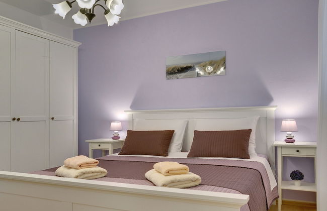 Detached House With Private Pool Near the Coast - Foto 3