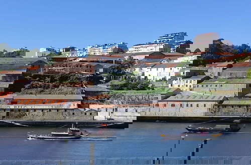Photo 77 - Porto Tile House