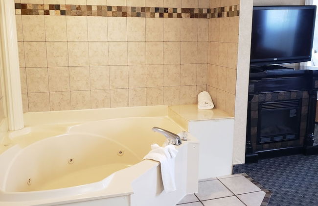 Affordable Suites of America Detroit-Warren - Photo 22