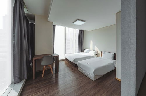 Foto 36 - Brown Suites Hotel Sinchon Central