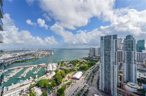Photo 1 - Stunning Apt in Biscayne with Bay Views