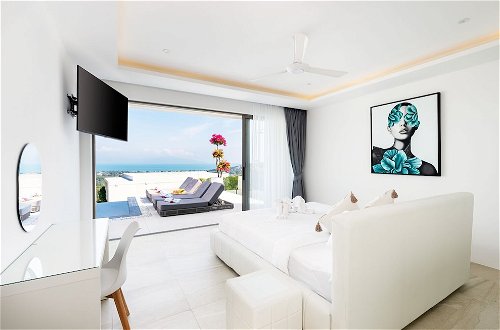 Foto 20 - Luxury 5 Bedroom Modern Villa - KBR17