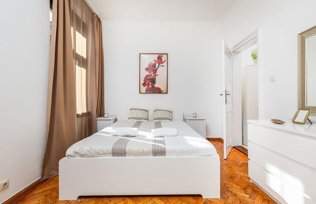 Real Apartments Andrassy - Foto 15