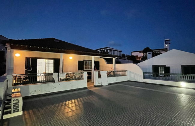 Holiday Home 2 Minutes From the Beach and Close to Major Tourist Attractions! - Photo 11