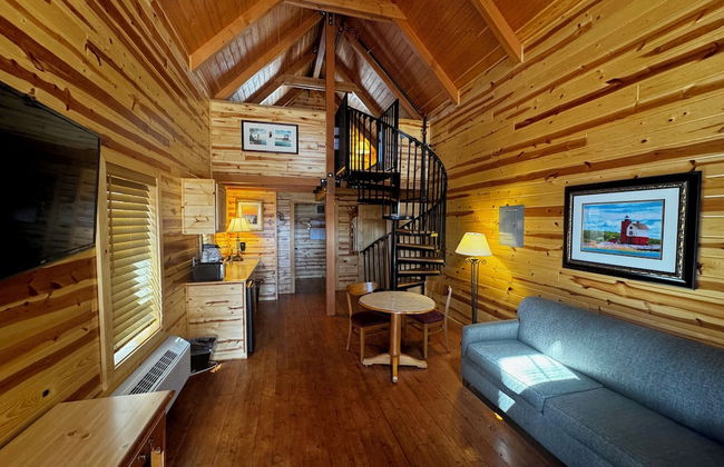Cabins of Mackinaw - Photo 16