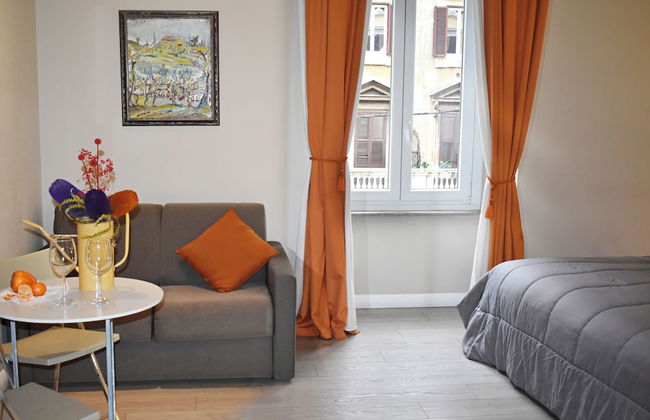 The Roman Empire Guesthouse - Photo 54