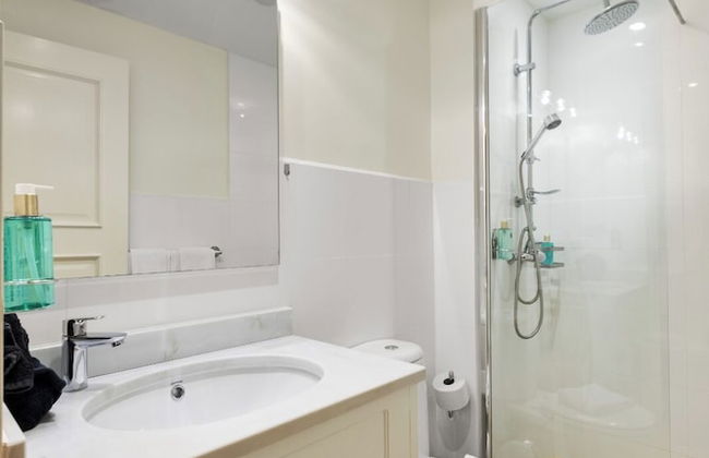 The Bellafonte - Luxury Oceanfront Hotel - Photo 59