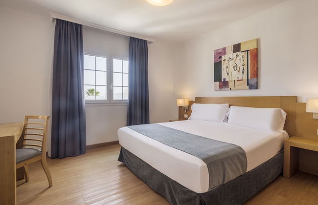 Aparthotel ILUNION Costa Sal Lanzarote - Foto 11