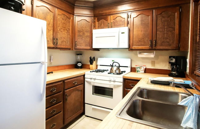 Sunburst Condominiums - Foto 14